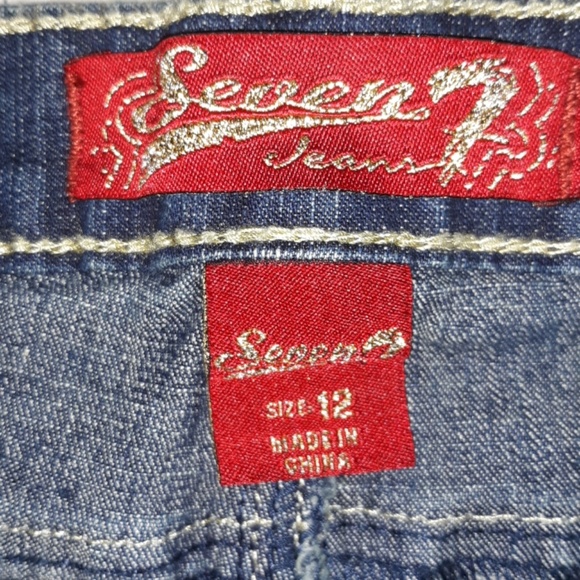 Shorts - Picture 4 of 4